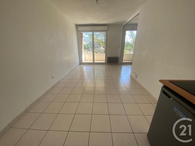 Appartement F2 à louer - 2 pièces - 34.0 m2 - MONTPELLIER - 34 - LANGUEDOC-ROUSSILLON - Century 21 Granié Immobilier