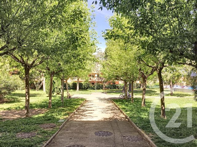 Appartement F2 à louer - 2 pièces - 47.0 m2 - MONTPELLIER - 34 - LANGUEDOC-ROUSSILLON - Century 21 Granié Immobilier