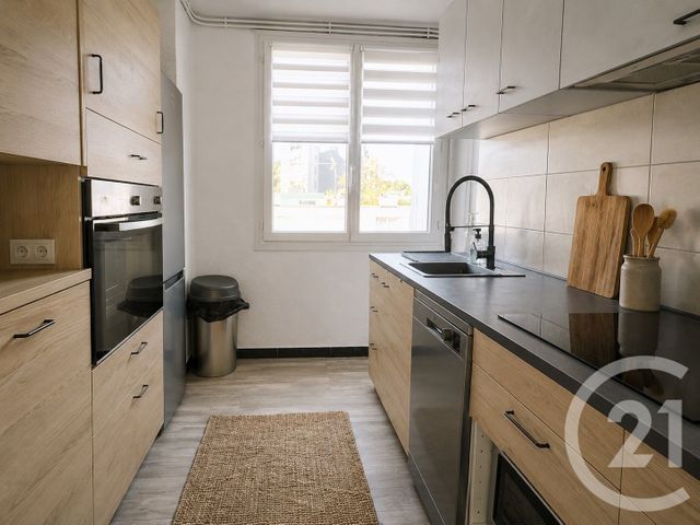 Appartement F3 à louer - 3 pièces - 67.59 m2 - MONTPELLIER - 34 - LANGUEDOC-ROUSSILLON - Century 21 Granié Immobilier