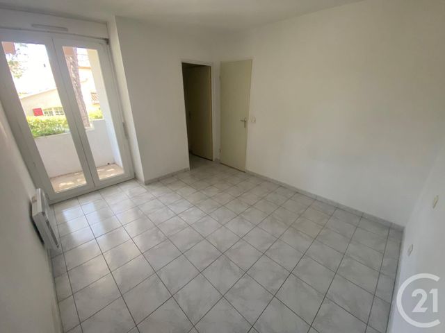 Appartement F2 à louer - 2 pièces - 47.0 m2 - MONTPELLIER - 34 - LANGUEDOC-ROUSSILLON - Century 21 Granié Immobilier