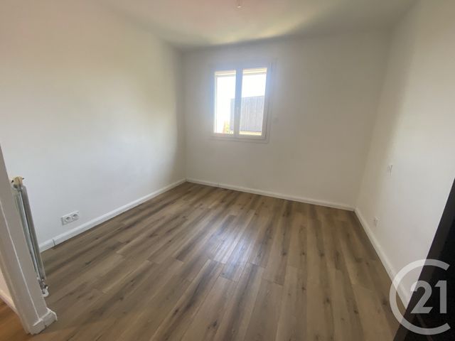 Appartement T3 à louer - 3 pièces - 85.0 m2 - 34 - LANGUEDOC-ROUSSILLON - Century 21 Granié Immobilier