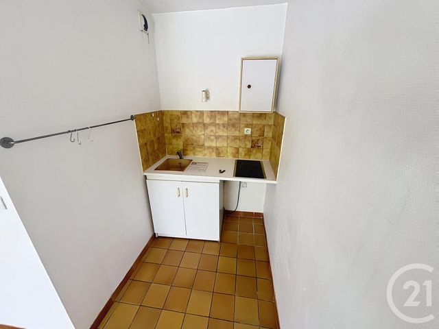 Appartement F1 à louer - 1 pièce - 25.0 m2 - MONTPELLIER - 34 - LANGUEDOC-ROUSSILLON - Century 21 Granié Immobilier