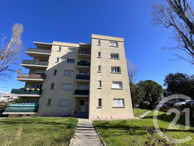 Appartement F2 à louer - 2 pièces - 46.0 m2 - MONTPELLIER - 34 - LANGUEDOC-ROUSSILLON - Century 21 Granié Immobilier