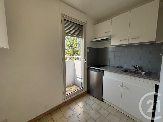 Appartement Ff2 à louer - 2 pièces - 30.0 m2 - MONTPELLIER - 34 - LANGUEDOC-ROUSSILLON - Century 21 Granié Immobilier