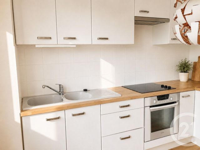 Appartement F2 à louer - 2 pièces - 48.34 m2 - MONTPELLIER - 34 - LANGUEDOC-ROUSSILLON - Century 21 Granié Immobilier