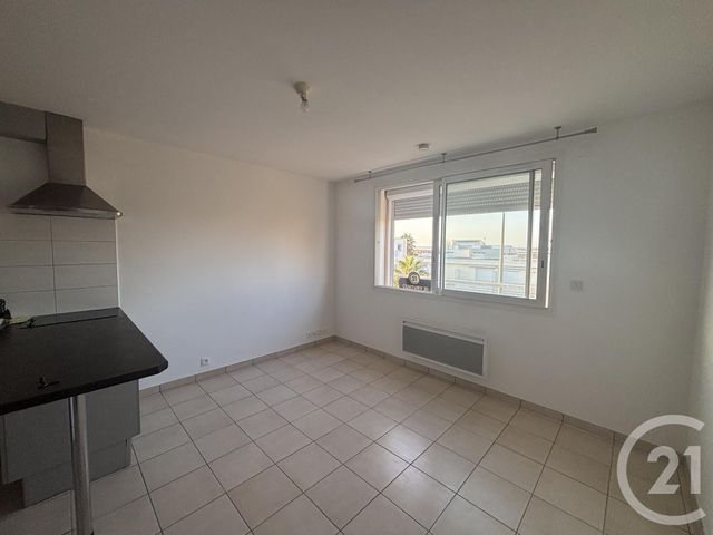 Appartement Studio à louer - 1 pièce - 23.21 m2 - PALAVAS LES FLOTS - 34 - LANGUEDOC-ROUSSILLON - Century 21 Granié Immobilier