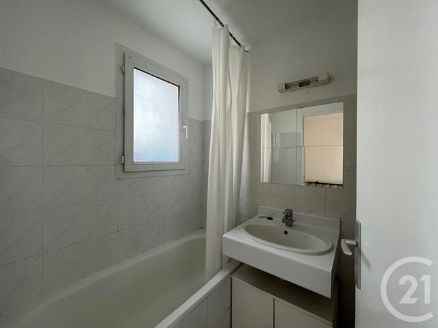 Appartement F1 bis à louer - 2 pièces - 26.2 m2 - MONTPELLIER - 34 - LANGUEDOC-ROUSSILLON - Century 21 Granié Immobilier