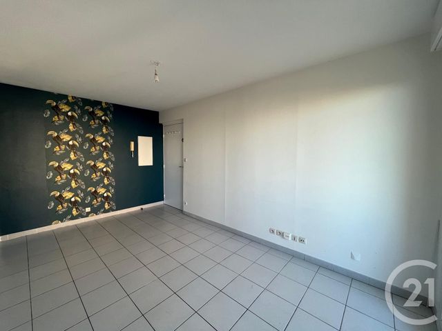 Appartement F1 bis à louer - 2 pièces - 26.2 m2 - MONTPELLIER - 34 - LANGUEDOC-ROUSSILLON - Century 21 Granié Immobilier