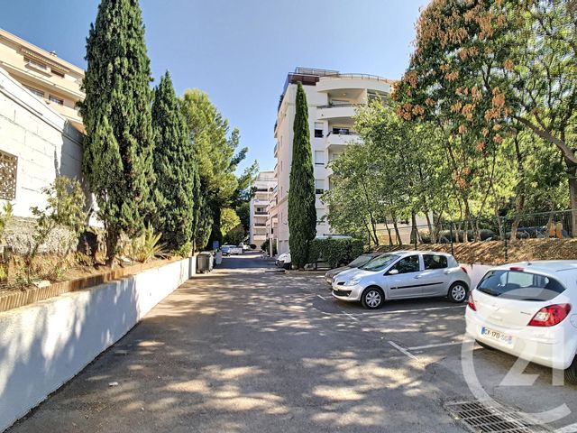 Appartement F1 bis à louer - 2 pièces - 26.2 m2 - MONTPELLIER - 34 - LANGUEDOC-ROUSSILLON - Century 21 Granié Immobilier