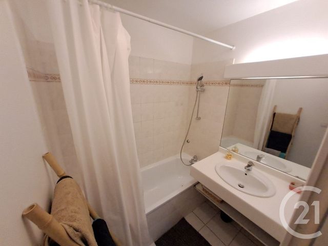 Appartement F2 à louer - 2 pièces - 44.9 m2 - MONTPELLIER - 34 - LANGUEDOC-ROUSSILLON - Century 21 Granié Immobilier