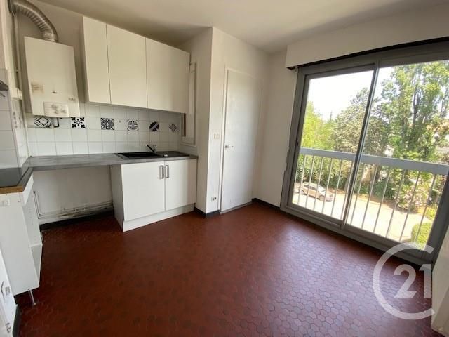 Appartement F3 à louer - 3 pièces - 77.0 m2 - MONTPELLIER - 34 - LANGUEDOC-ROUSSILLON - Century 21 Granié Immobilier