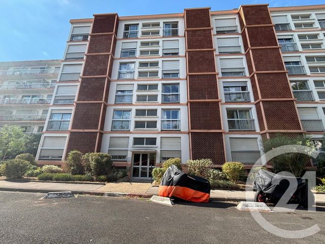 Appartement F3 à louer - 3 pièces - 77.0 m2 - MONTPELLIER - 34 - LANGUEDOC-ROUSSILLON - Century 21 Granié Immobilier