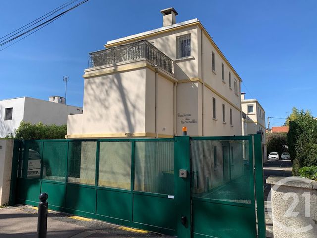 Appartement F1 à louer - 1 pièce - 29.0 m2 - MONTPELLIER - 34 - LANGUEDOC-ROUSSILLON - Century 21 Granié Immobilier