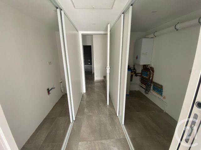 maison à louer - 6 pièces - 116.25 m2 - PRADES LE LEZ - 34 - LANGUEDOC-ROUSSILLON - Century 21 Granié Immobilier