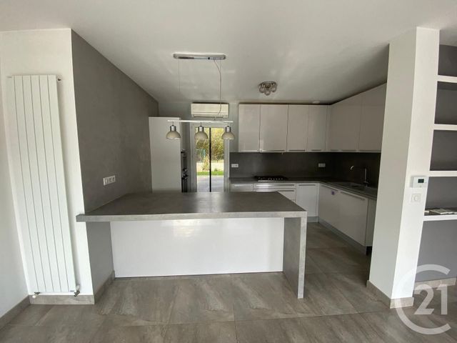 maison à louer - 6 pièces - 116.25 m2 - PRADES LE LEZ - 34 - LANGUEDOC-ROUSSILLON - Century 21 Granié Immobilier