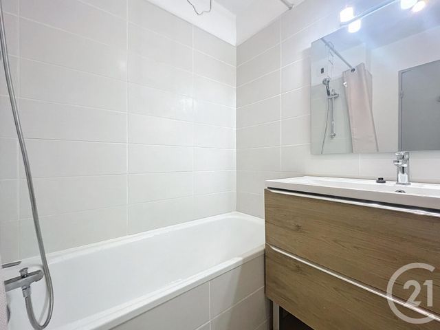 Appartement F2 à louer - 2 pièces - 42.83 m2 - MONTPELLIER - 34 - LANGUEDOC-ROUSSILLON - Century 21 Granié Immobilier