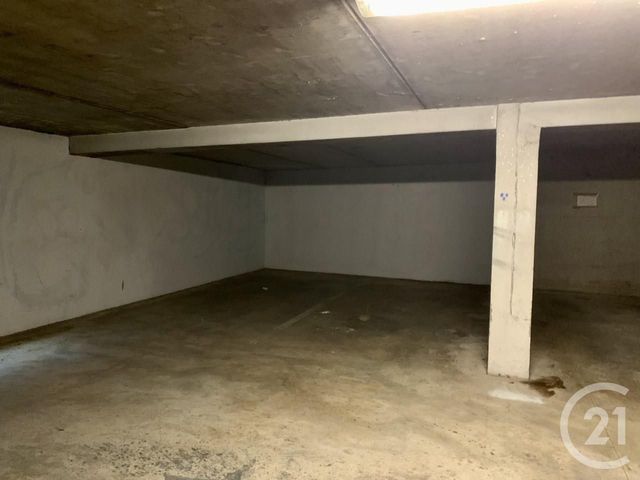 parking à louer - 10.0 m2 - MONTPELLIER - 34 - LANGUEDOC-ROUSSILLON - Century 21 Granié Immobilier