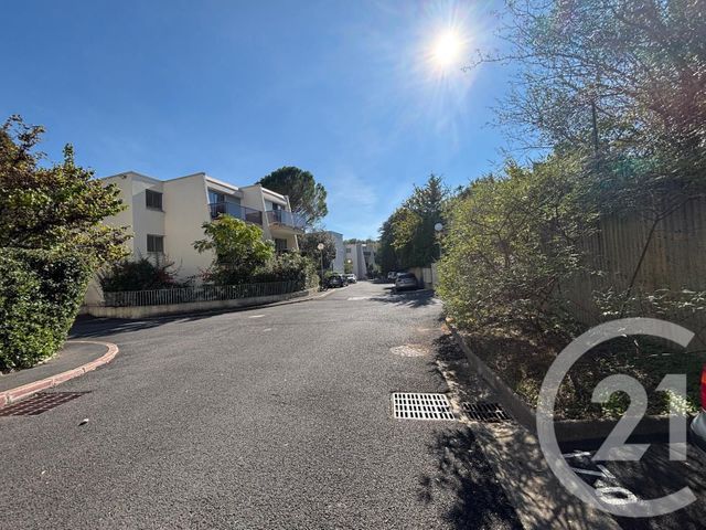Appartement Studio à louer - 1 pièce - 26.9 m2 - MONTPELLIER - 34 - LANGUEDOC-ROUSSILLON - Century 21 Granié Immobilier