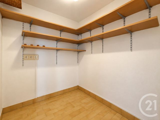 Appartement F3 à louer - 3 pièces - 81.0 m2 - MONTPELLIER - 34 - LANGUEDOC-ROUSSILLON - Century 21 Granié Immobilier
