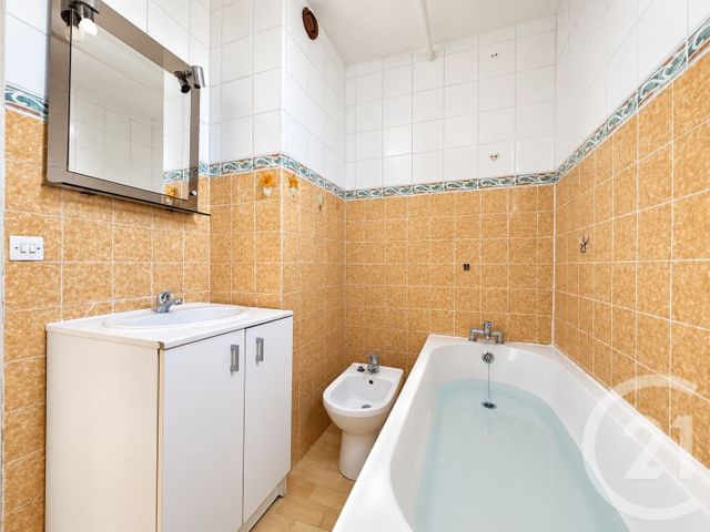 Appartement F3 à louer - 3 pièces - 81.0 m2 - MONTPELLIER - 34 - LANGUEDOC-ROUSSILLON - Century 21 Granié Immobilier