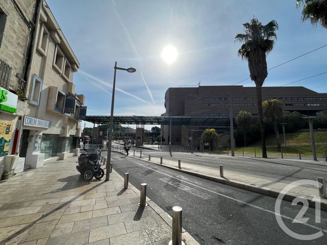 Appartement F2 à louer - 2 pièces - 31.0 m2 - MONTPELLIER - 34 - LANGUEDOC-ROUSSILLON - Century 21 Granié Immobilier