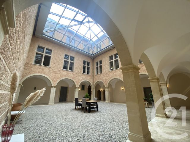 Appartement F3 à louer - 3 pièces - 84.67 m2 - ST GELY DU FESC - 34 - LANGUEDOC-ROUSSILLON - Century 21 Granié Immobilier