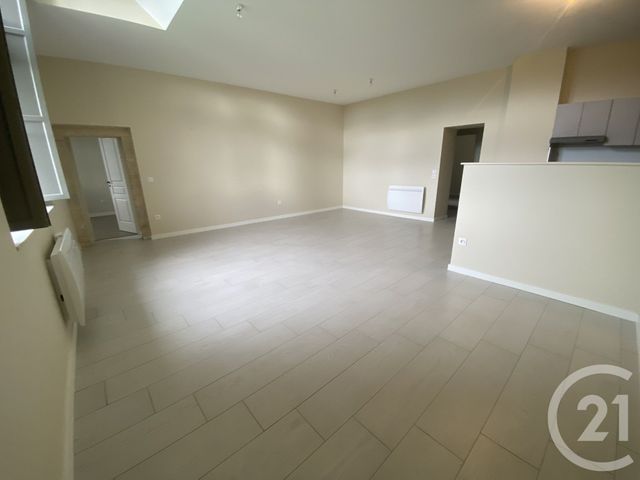 Appartement F3 à louer - 3 pièces - 84.67 m2 - ST GELY DU FESC - 34 - LANGUEDOC-ROUSSILLON - Century 21 Granié Immobilier