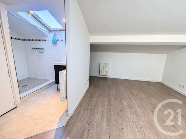 Appartement F2 à louer - 2 pièces - 22.5 m2 - MONTPELLIER - 34 - LANGUEDOC-ROUSSILLON - Century 21 Granié Immobilier